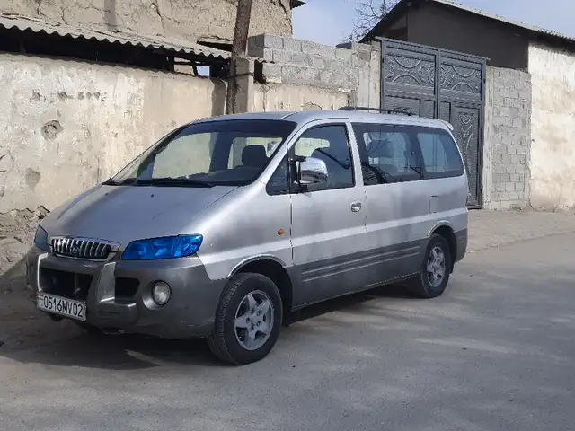 Hyundai Starex, 2000, Исфара