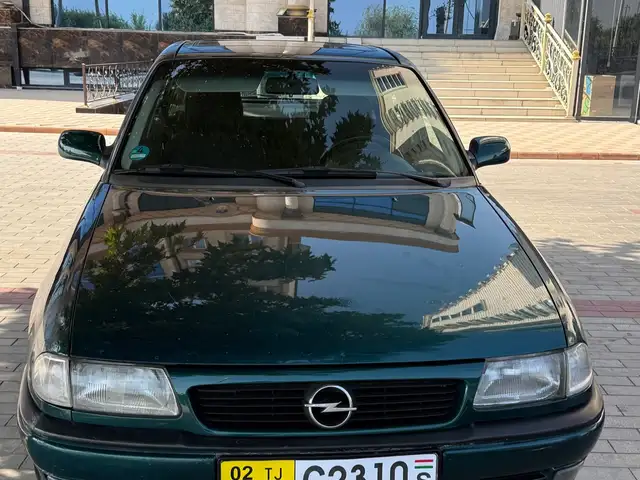 Opel Astra F