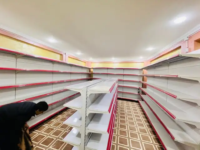 Стеллажи охани, Душанбе
