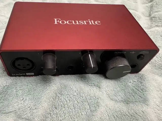 Звуковая карта Focusrite Solo 3rd GEN, Хоруғ
