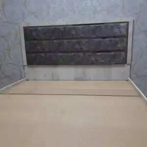 Кровать двуспальная, Душанбе