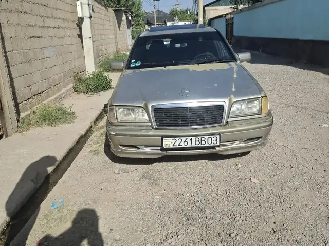 Mercedes-Benz W201