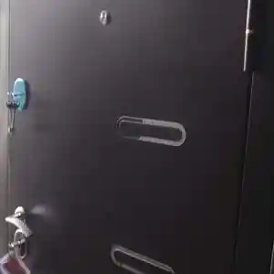 Дверь, Душанбе