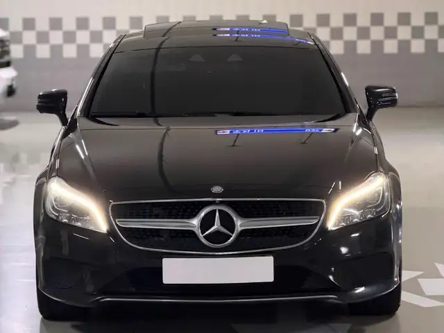 Mercedes-Benz CLS class