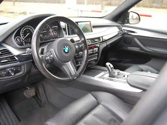 Руль BMW f15, Хуҷанд