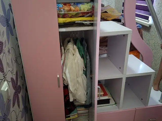 Трехъярусная кровать с шкафчиком, Душанбе