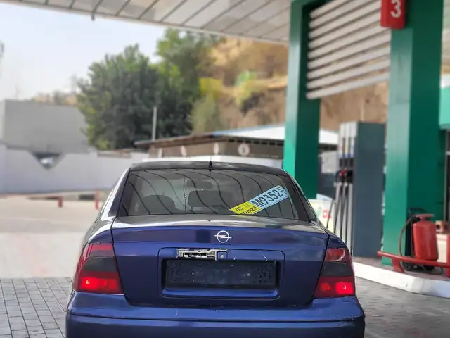 Opel Vectra B