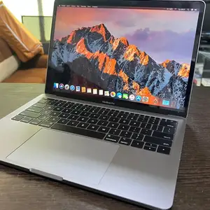 Ноутбук MacBook pro 2019 core i5 8/256, Душанбе