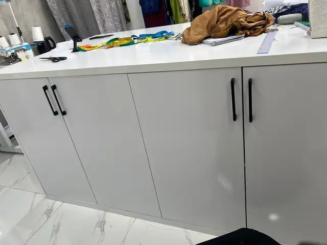 Столи дузандаги, Душанбе