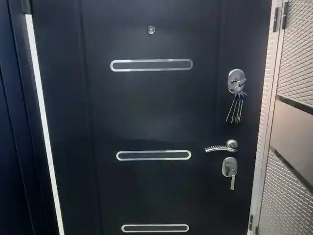 Железная дверь, Душанбе