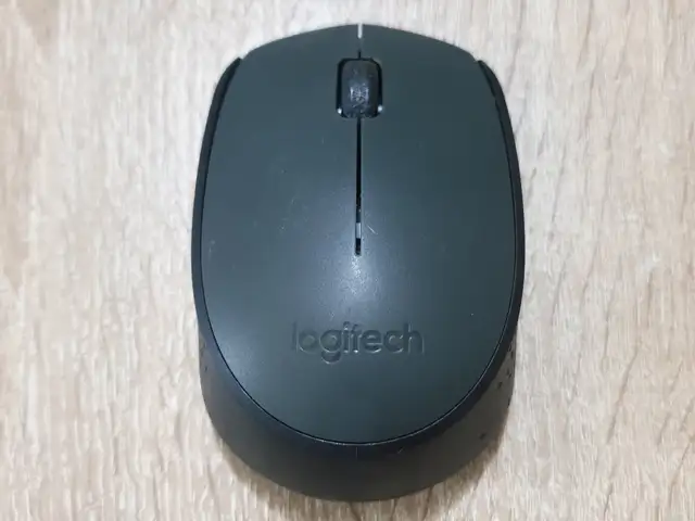 Беспроводная мышь Logitech, Бохтар (Курган-Тюбе)