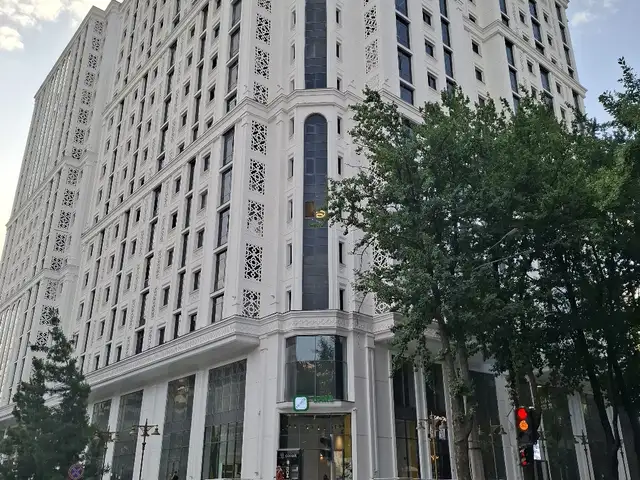 4-комн. квартира, 10 этаж, 126 м², Славянский институт, Душанбе
