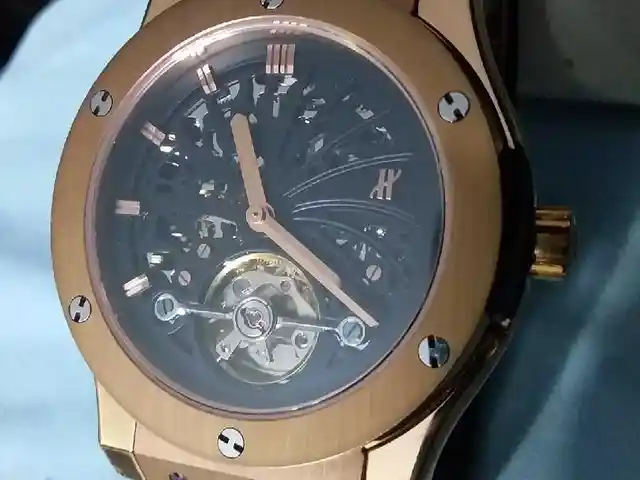 Часы Hublot, Душанбе
