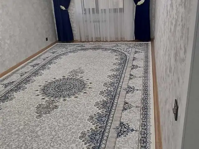 2-комн. квартира, 10 этаж, 83м², Голубой экран, Душанбе