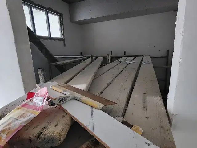3-комн. квартира, Цокольный этаж, 70 м², Шелкокомбинат, Худжанд