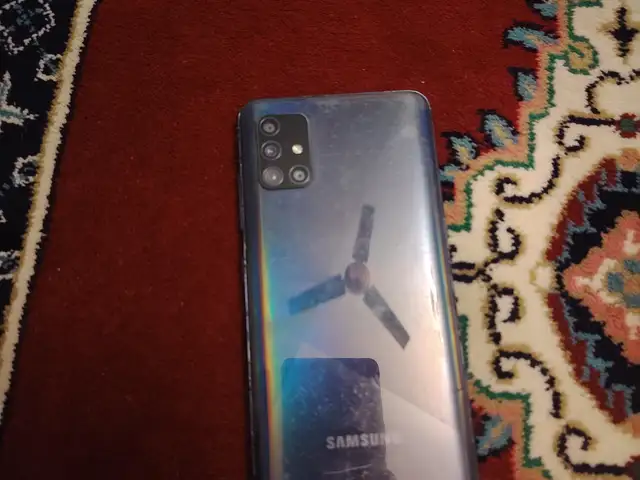 Samsung Galaxy A51, Ҳамадонӣ
