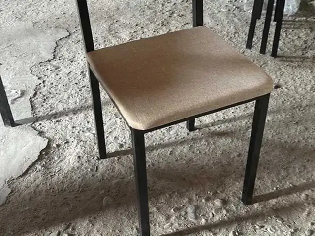 Стул, Душанбе