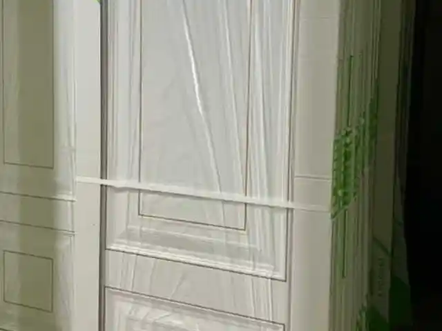 Дверь Эмаль, Душанбе