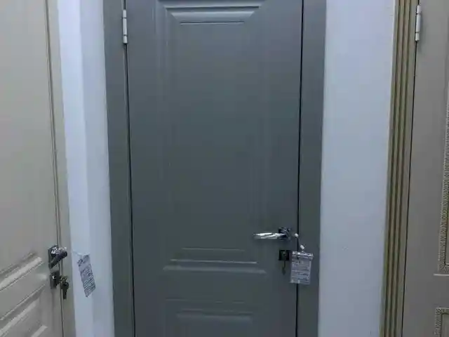 Дверь, Душанбе