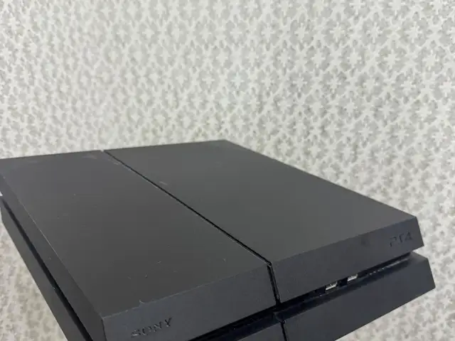Игровая приставка sony playstation 4 fat, Хуҷанд