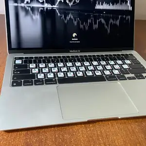 MacBook Air 13 M1 2020 | 8/256 GB | АКБ 88| Идеален для работы, Деваштич (Ғончӣ)