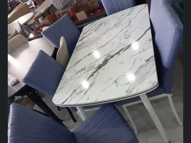 Стол и стулья, Душанбе