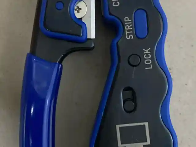 Зажим для RJ45, Душанбе
