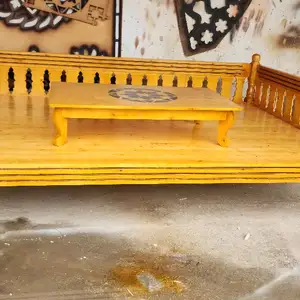 Тапчан, Истаравшан