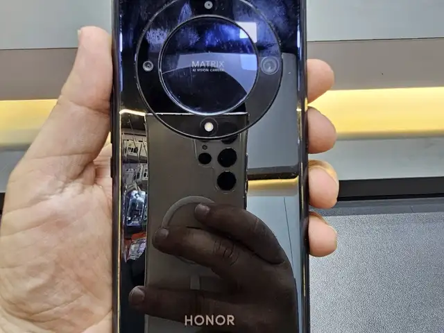 Honor X9A 8/128Gb, Исфара