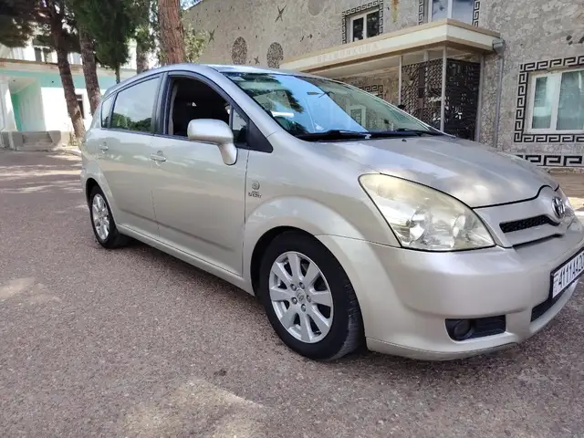 Toyota Corolla Verso
