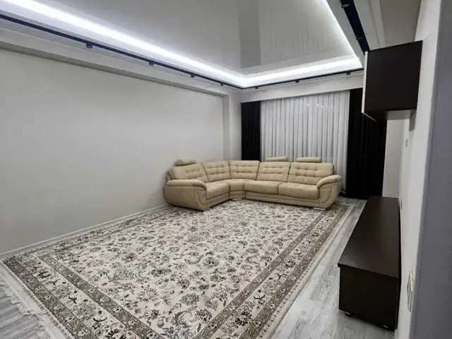 2-комн. квартира, 5 этаж, 75м², И.Сомони, Душанбе