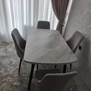 Стол и стулья, Душанбе