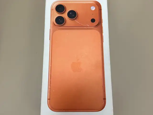 Apple iPhone 17 Pro Max, 256 gb, Cosmic Orange, Хуҷанд