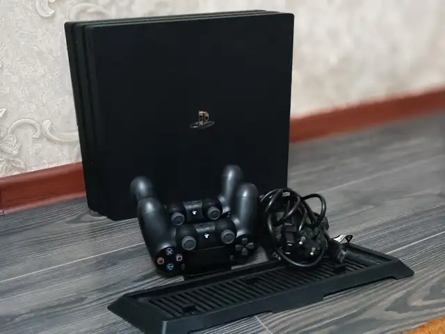Игровая приставка Sony Playstation 4 Pro 1TB 4k, Душанбе