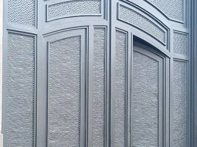 Дарвоза, Исфара