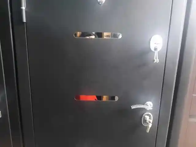 Железная дверь, Душанбе