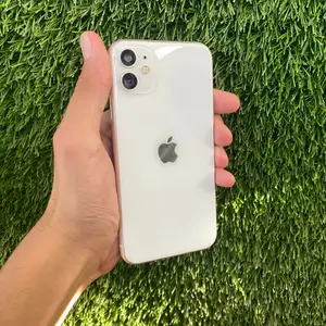 Apple iPhone 11, 64 gb, White, Хуҷанд