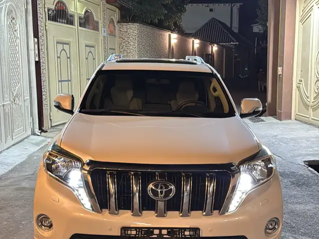 Toyota Land Cruiser Prado