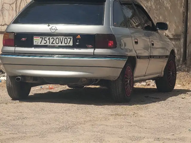 Opel Astra F