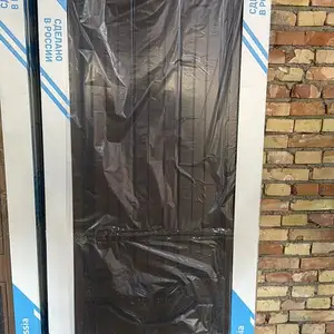 Дверь из шпона, Душанбе
