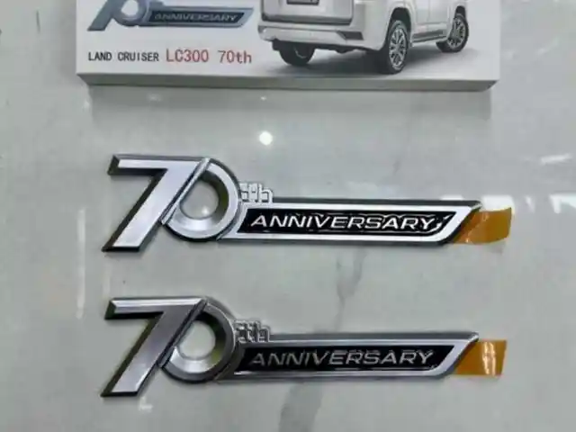 Эмблема 70 anniversary, Душанбе