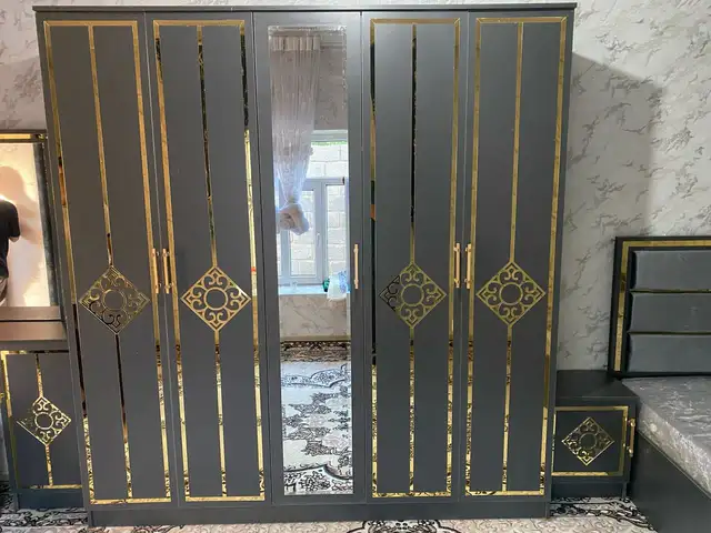 Cпальный гарнитур, Турсунзаде