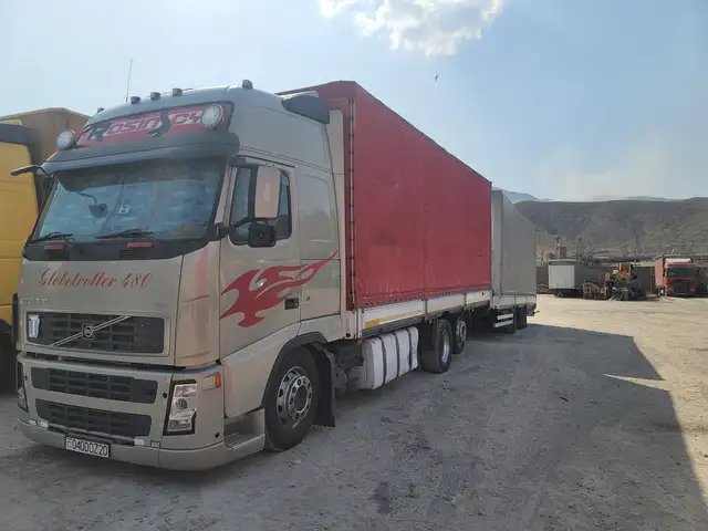 Седельный тягач Volvo FH, 2007, Худжанд