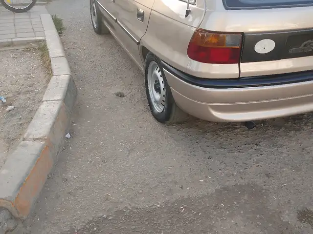 Opel Astra F