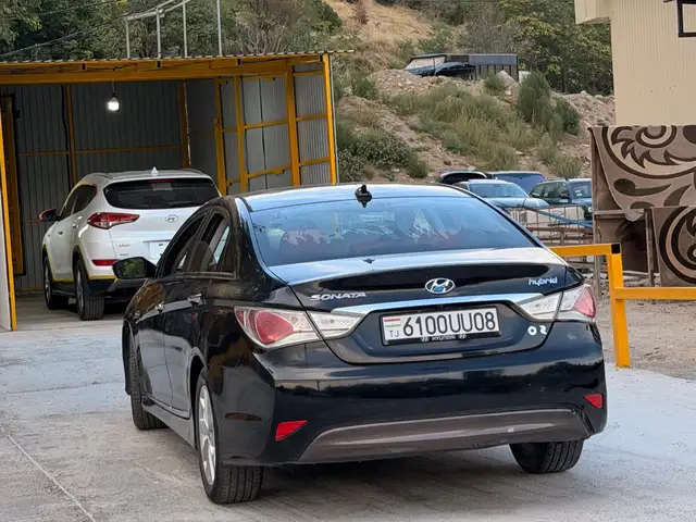 Hyundai Sonata, 2014, Вахдат - 3