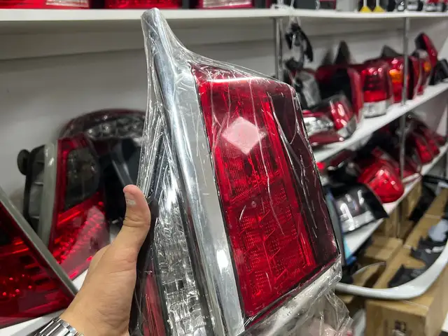 Задний стоп на camry 5 кисми багаж, Душанбе