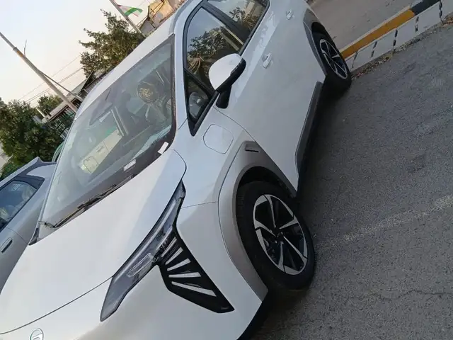 GAC Aion V plus