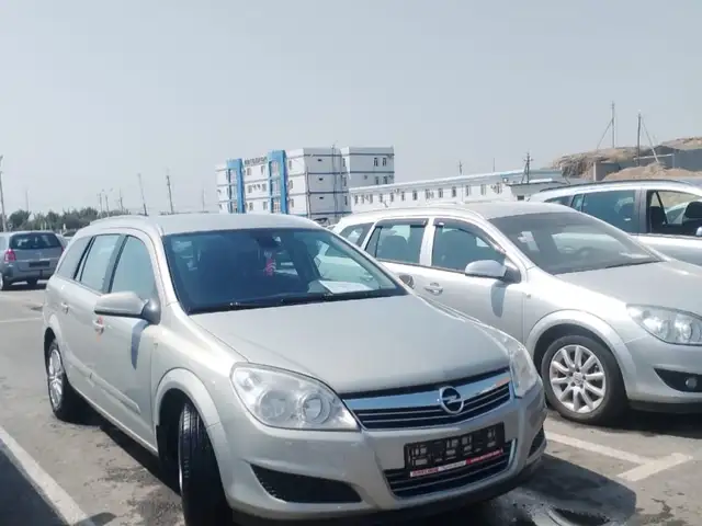 Opel Astra H