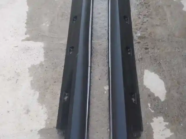 Пороги от Mercedes-Benz Мл 350, Худжанд