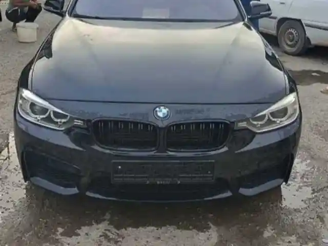 Лобовое стекло от BMW F30, Душанбе